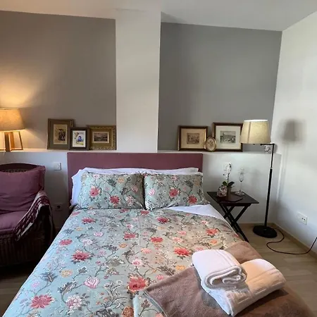 Appartamento Rent4 Pacifico *