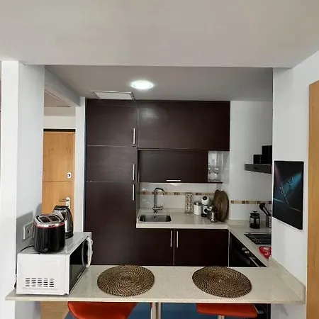 Rent4 Pacifico * Malaga