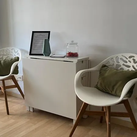 Rent4 Pacifico Malaga