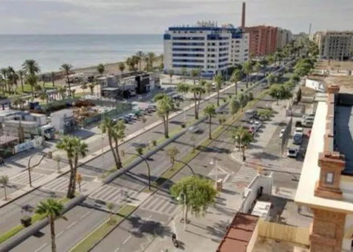 Rent4 Pacifico Apartment Malaga