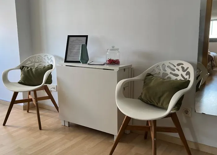 Rent4 Pacifico Malaga